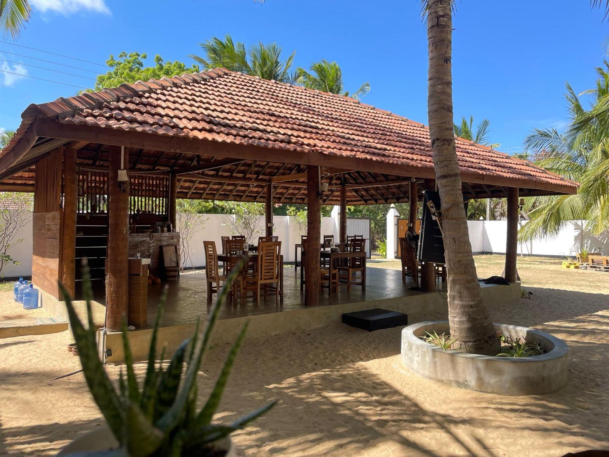 Sea Sand Resort Калпития Экстерьер фото