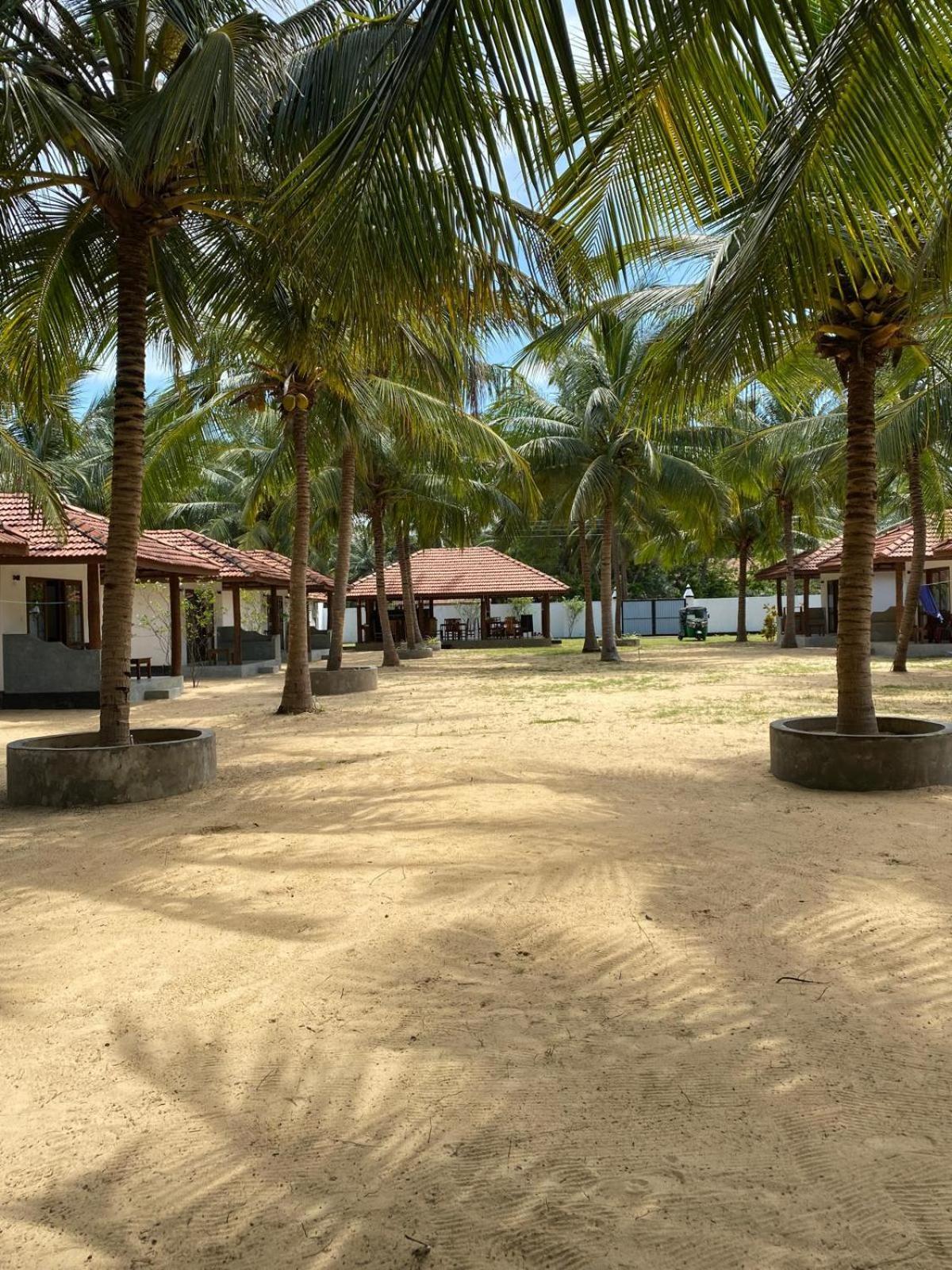 Sea Sand Resort Калпития Экстерьер фото